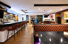 Why Me? Restaurant & Bar